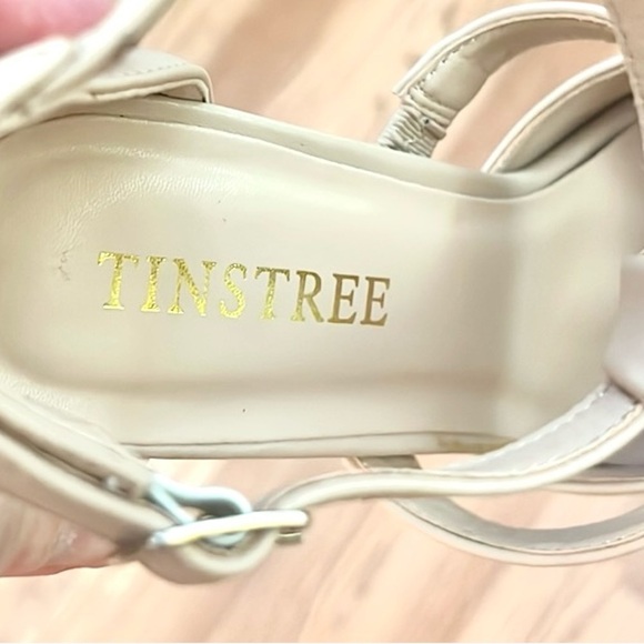 TINSTREE,Stunners! Sexy T-Strap Womens High Heels Pointed Toe Pumps size 9, NWOT - Picture 12 of 14